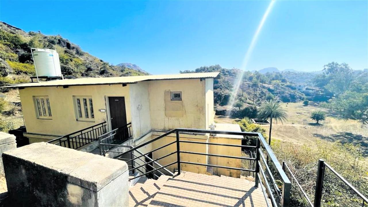 Shikhar Bunglow - A Stunning Valley View Bungalow In Mount Abu Monte Abu Exterior foto