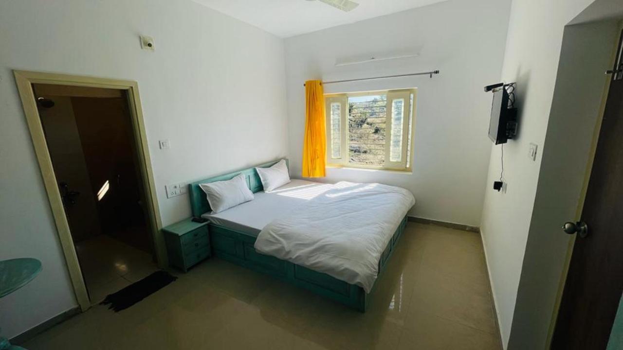 Shikhar Bunglow - A Stunning Valley View Bungalow In Mount Abu Monte Abu Exterior foto