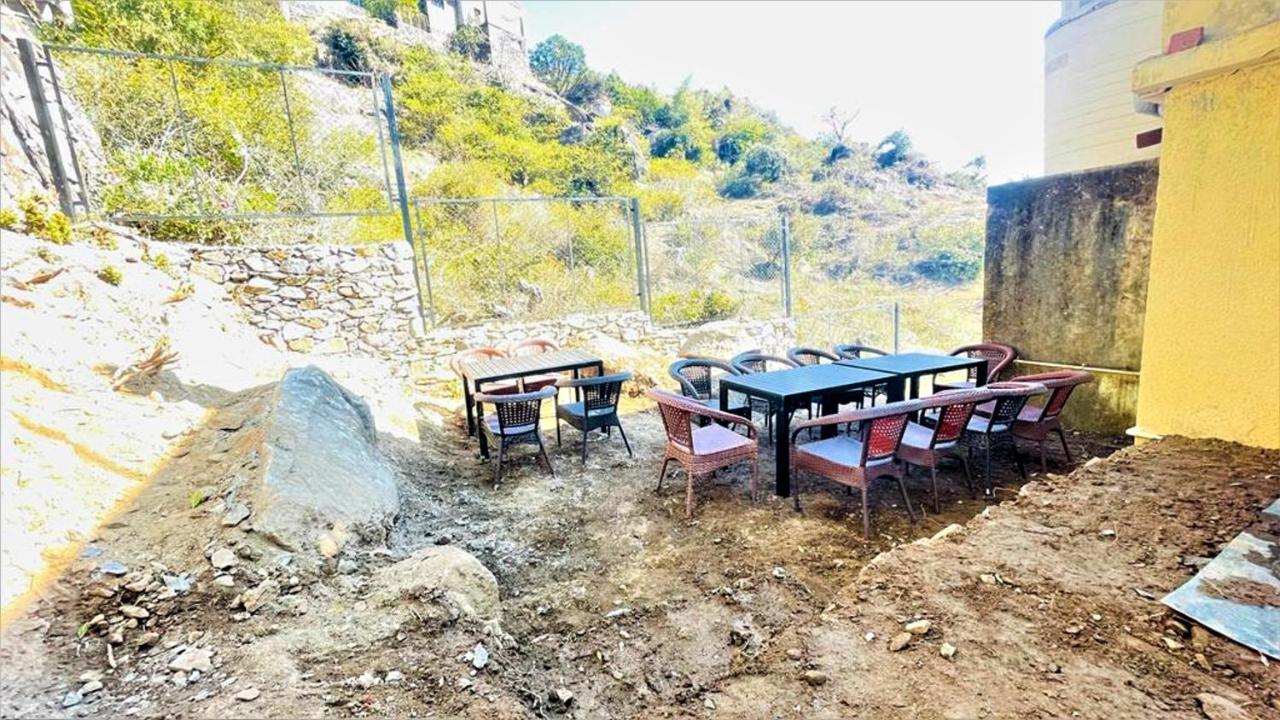 Shikhar Bunglow - A Stunning Valley View Bungalow In Mount Abu Monte Abu Exterior foto