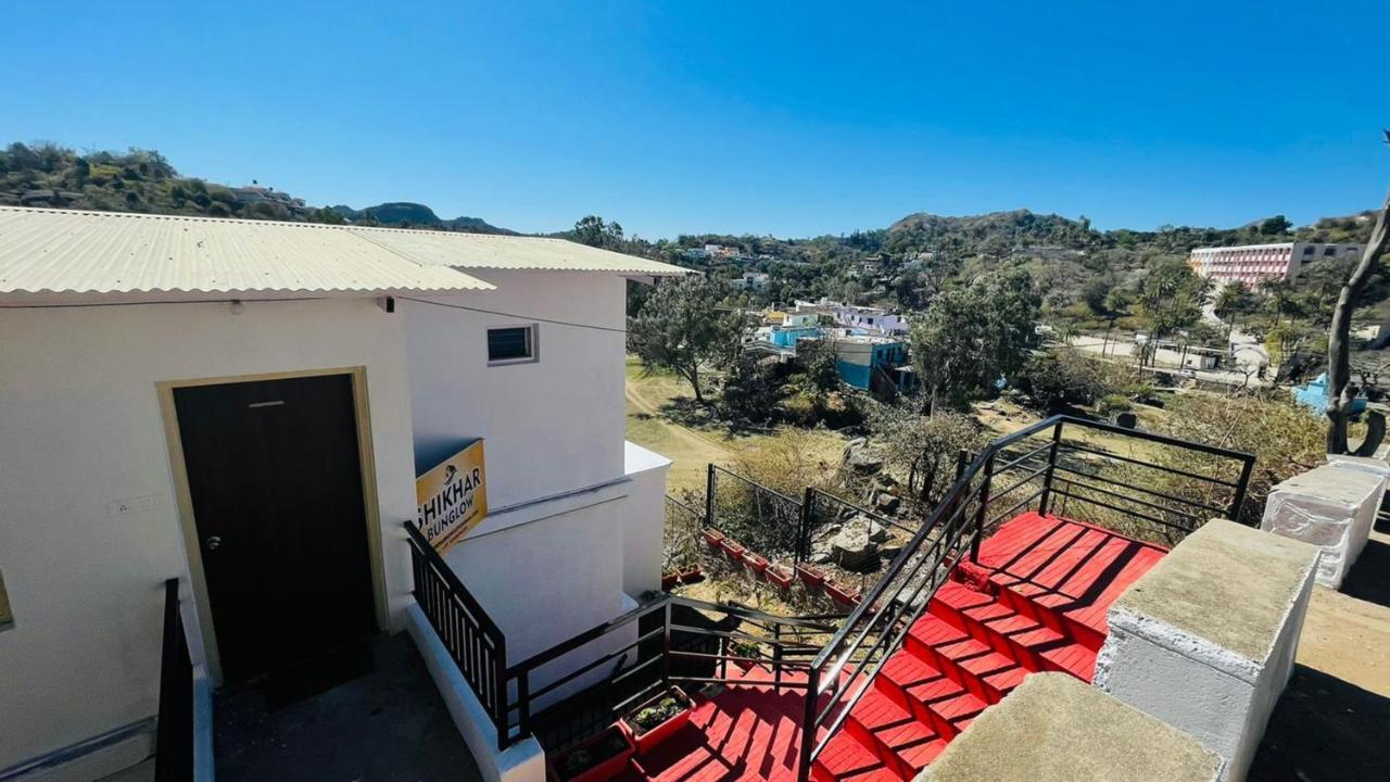 Shikhar Bunglow - A Stunning Valley View Bungalow In Mount Abu Monte Abu Exterior foto